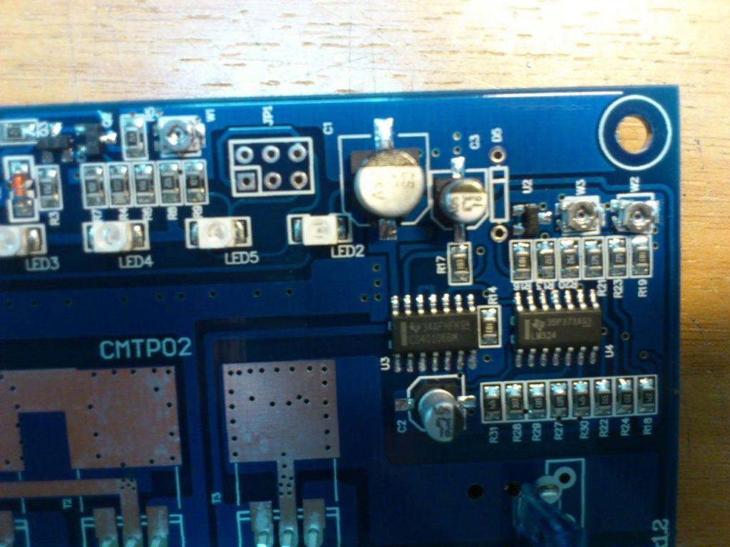 Контроллер заряда от солнечных батарей Solar Charge Controller CMTP02 9